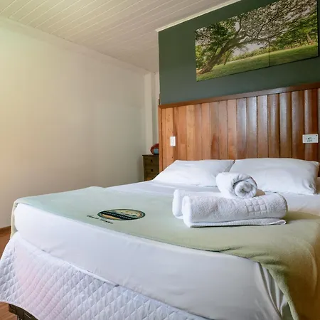 Velinn Pousada Casa De Campos Guest House Campos do Jordão Quarto foto