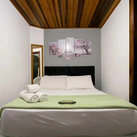 Velinn Pousada Casa De Campos Guest House Campos do Jordão Quarto foto