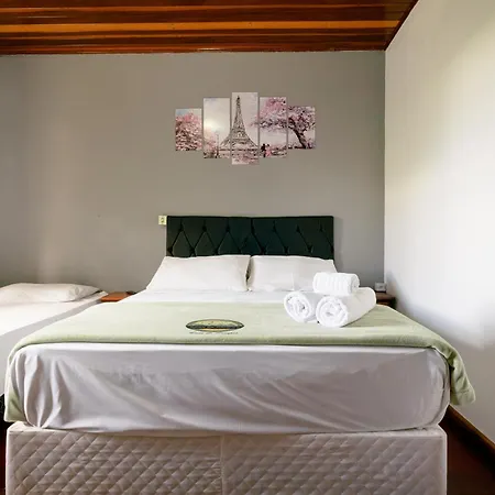 Velinn Pousada Casa De Campos Guest House Campos do Jordão Quarto foto