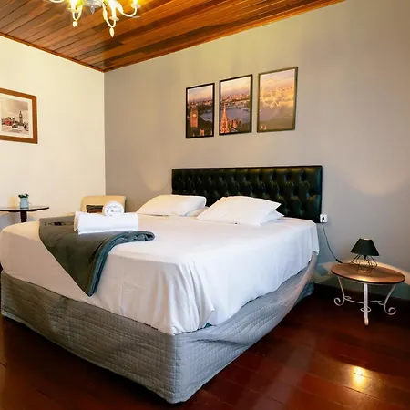 Velinn Pousada Casa De Campos Guest House Campos do Jordão Quarto foto